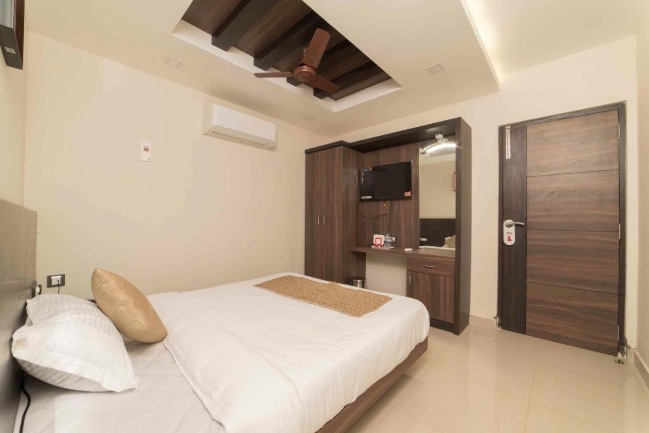 Hotel Sami V Landmarks Arantāngi Екстериор снимка